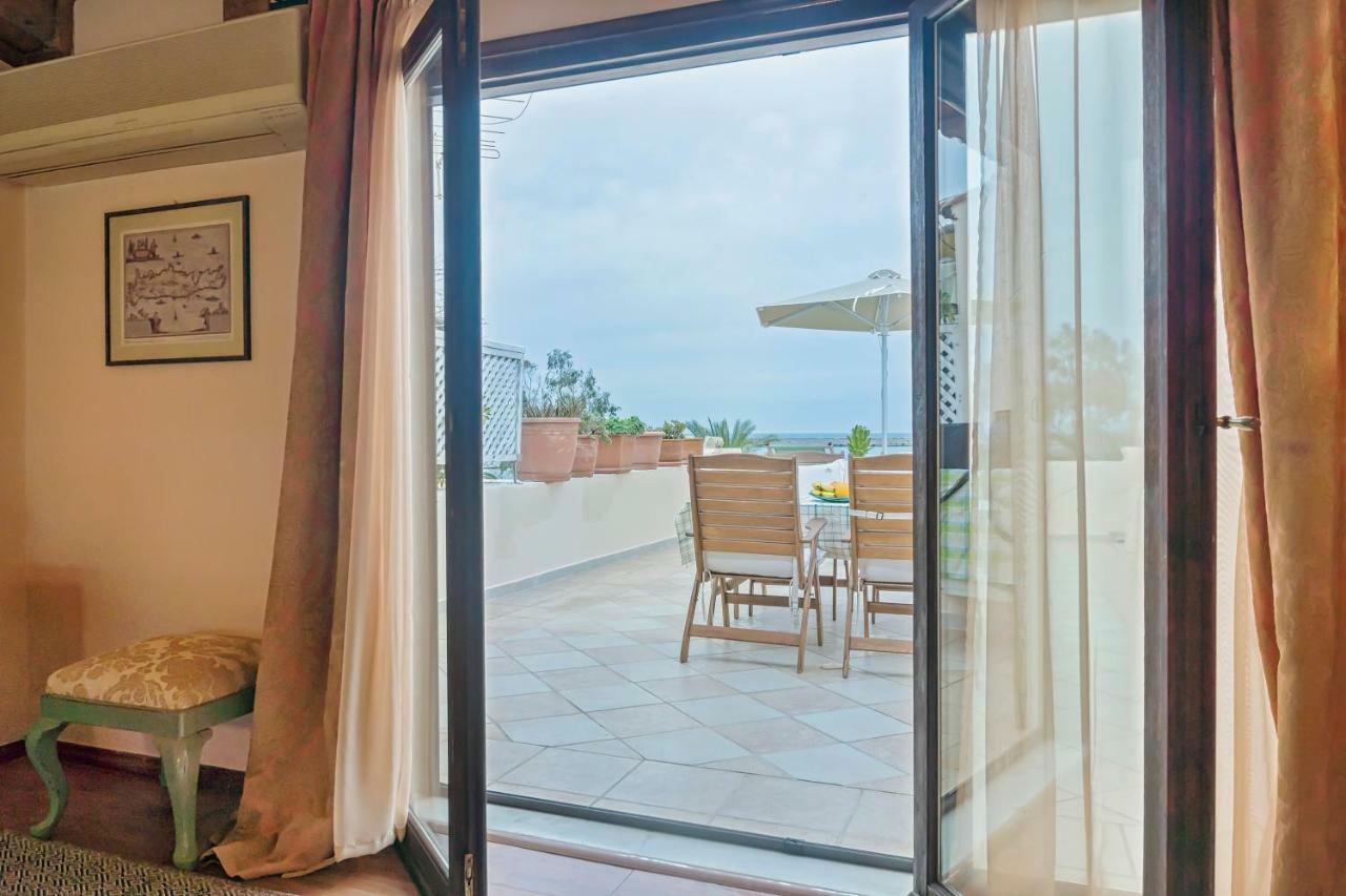Elois Suites Rethymno  Exterior photo